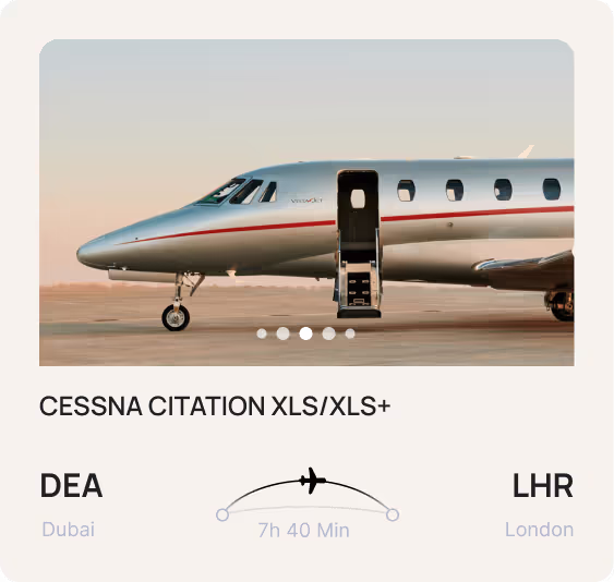 UI card component for private jet booking